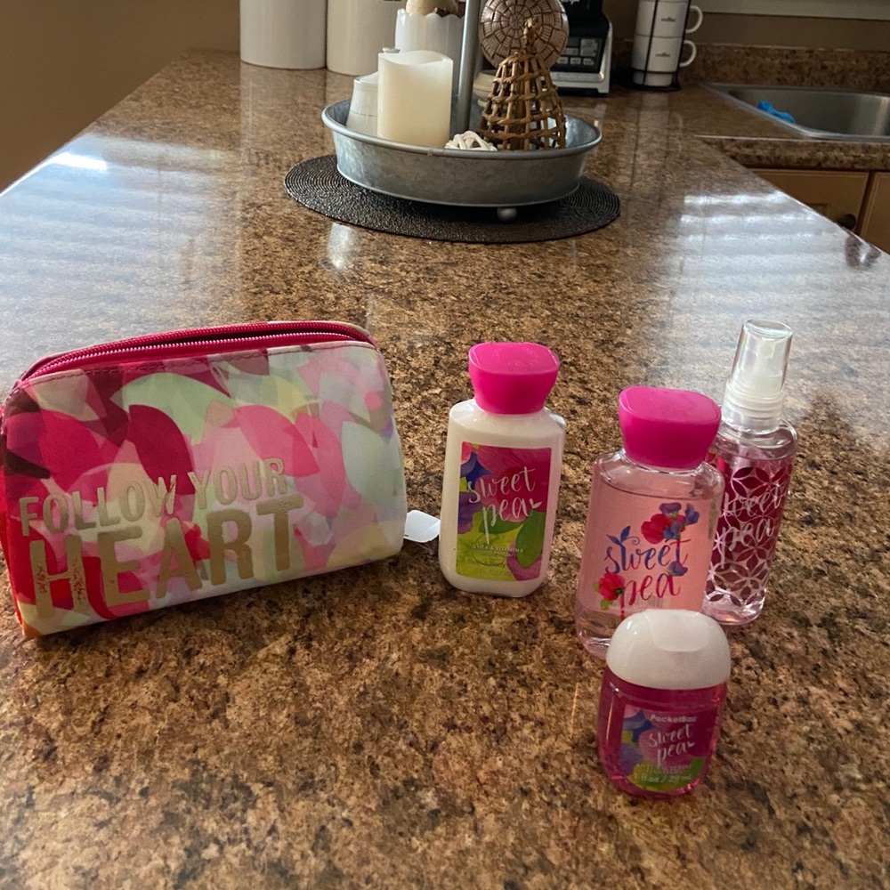 Bath and Body Sweet Pea Collection